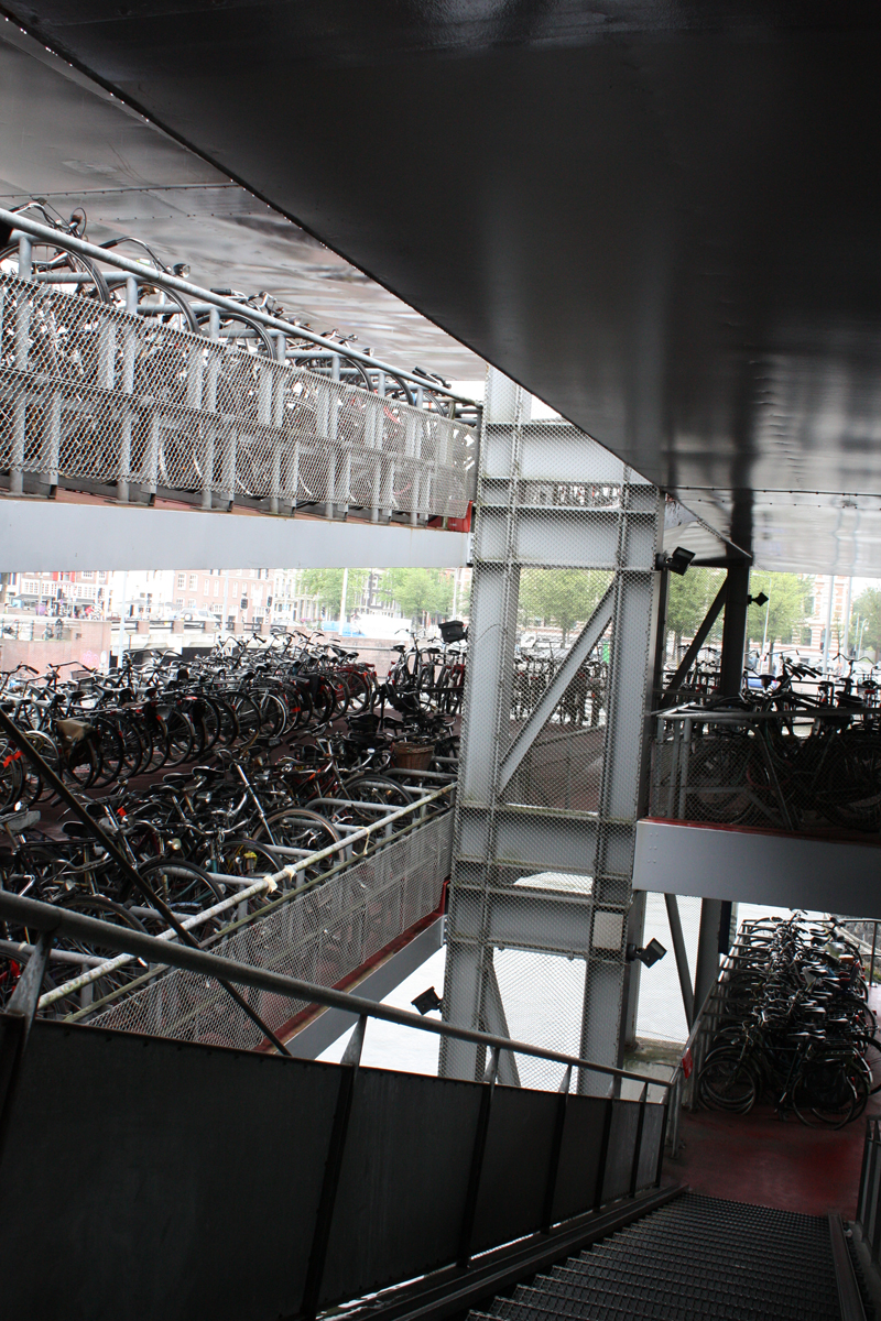 Illustration for article titled Is The Bike City An Alternate Universe, Or A Glimpse Of Your Urban Future?